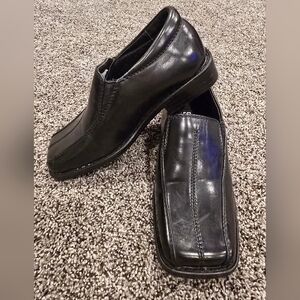 Men's Black Leather Dress Shoes
